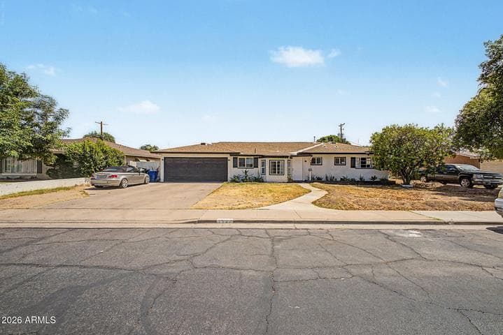 1347 E 2ND Street, Mesa, AZ