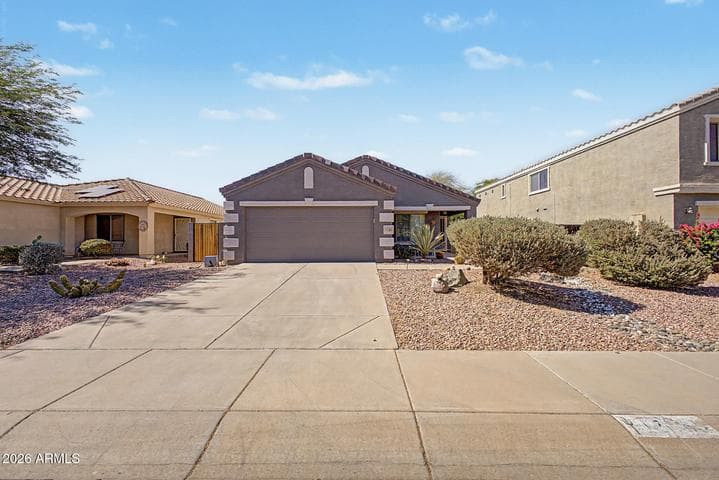 17564 W CALAVAR Road, Surprise, AZ