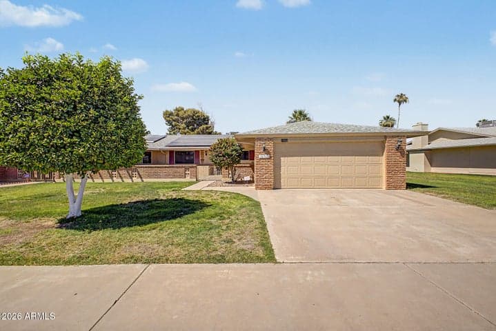 10962 W KELSO Drive, Sun City, AZ
