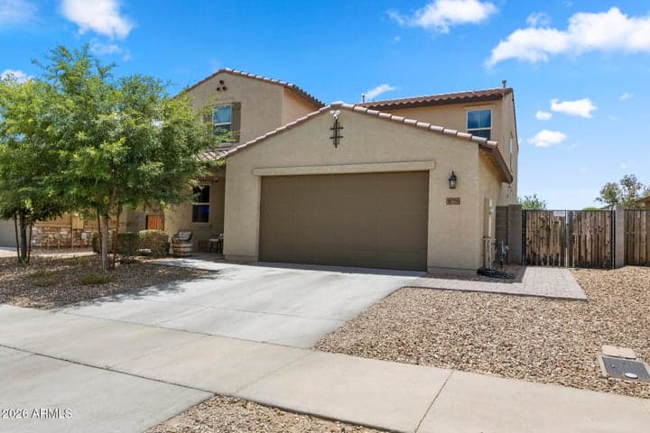 18759 W YUCATAN Drive, Surprise, AZ