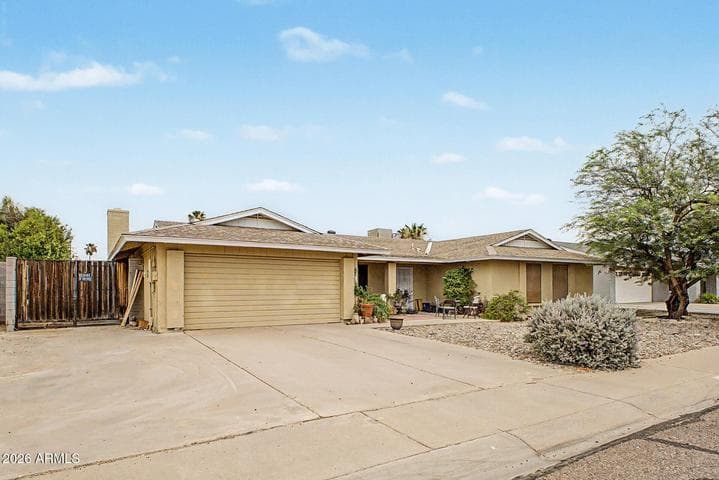 4010 W CAMPO BELLO Drive, Glendale, AZ
