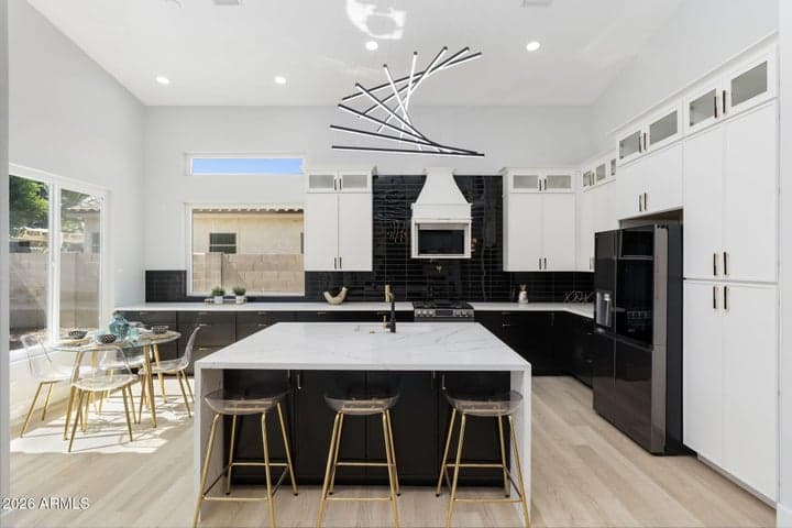 3560 S NEBRASKA Street, Chandler, AZ