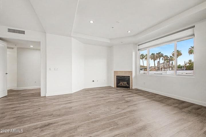 3801 N GOLDWATER Boulevard #204, Scottsdale, AZ