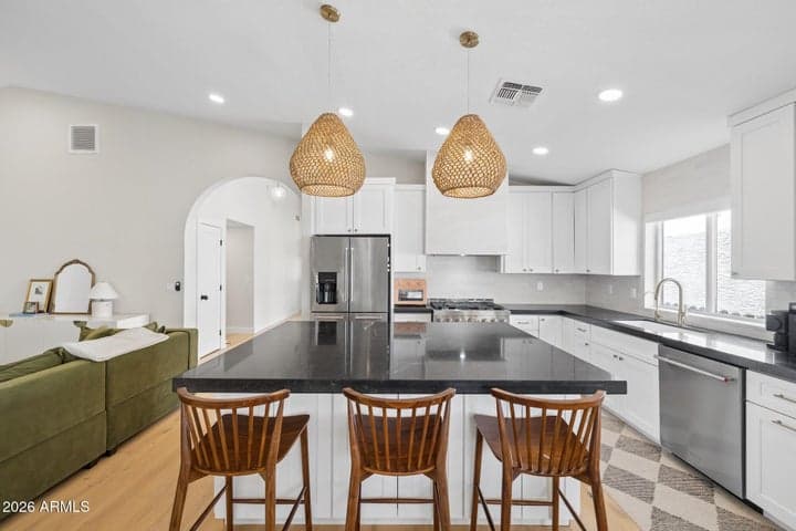 1911 E CLIPPER Court, Gilbert, AZ