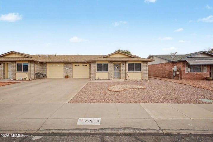 9662 W CINNABAR Avenue #B, Peoria, AZ