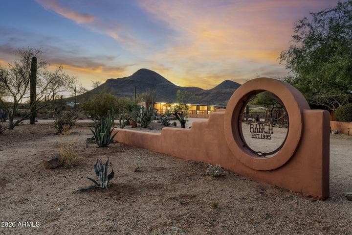 40205 N 26TH Street, Cave Creek, AZ