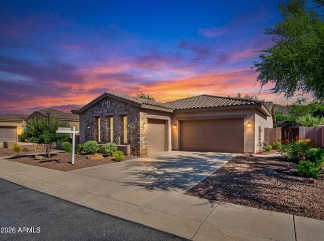1915 E LATONA Road, Phoenix, AZ