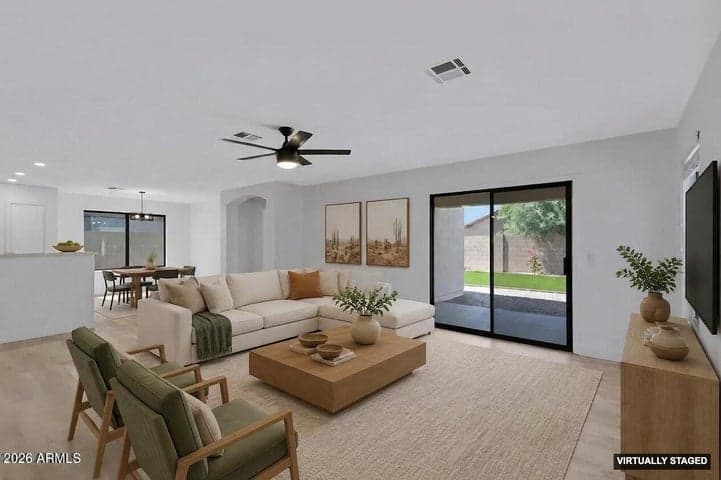 3770 W YELLOW PEAK Drive, San Tan Valley, AZ