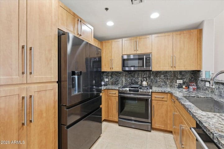 17 W VERNON Avenue #514, Phoenix, AZ