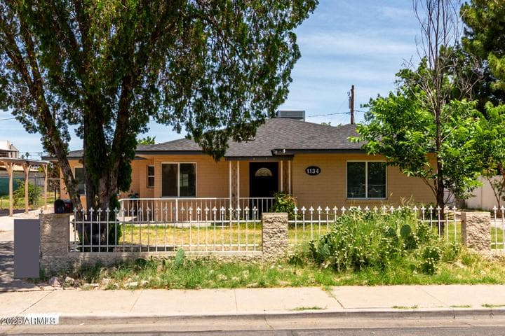 1134 W 2ND Street, Mesa, AZ