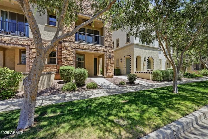 1673 E DOGWOOD Lane, Gilbert, AZ