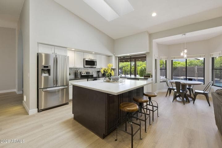 5701 E ANDERSON Drive, Scottsdale, AZ