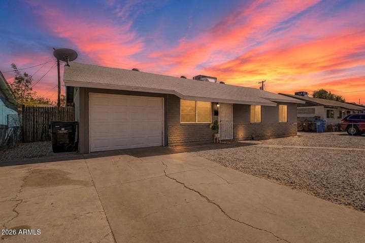 6727 W PIERSON Street, Phoenix, AZ