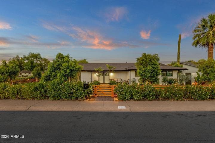 3041 N 49TH Court, Phoenix, AZ