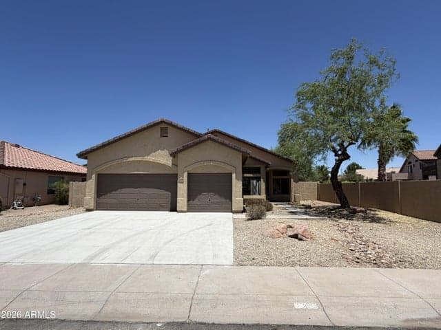 3395 S COLT Drive, Gilbert, AZ