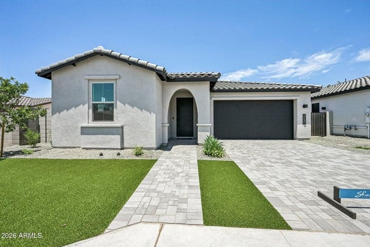 7950 W LOMA Lane, Peoria, AZ