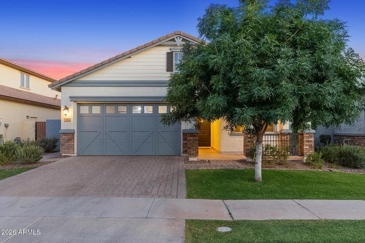 3929 E APPALOOSA Road, Gilbert, AZ