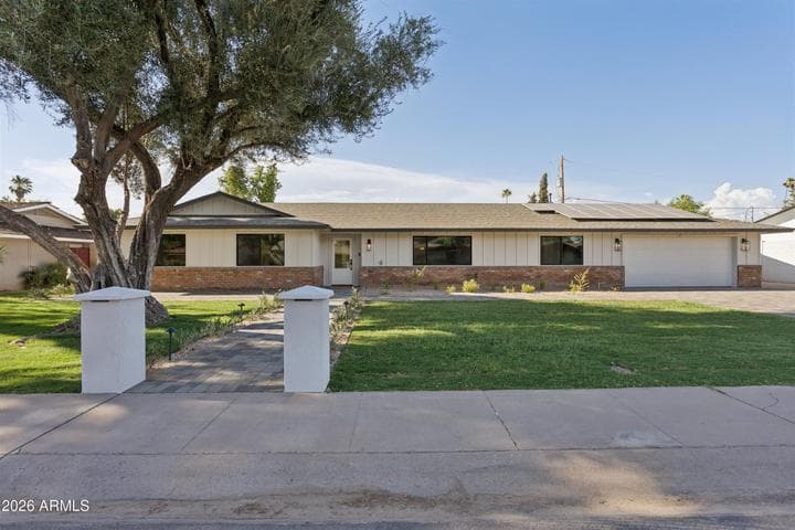 144 E WINTER Drive, Phoenix, AZ