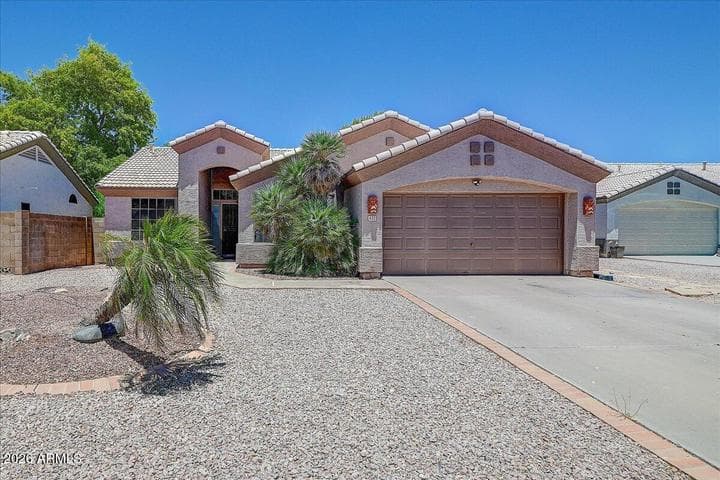 432 W SILVER CREEK Court, Gilbert, AZ