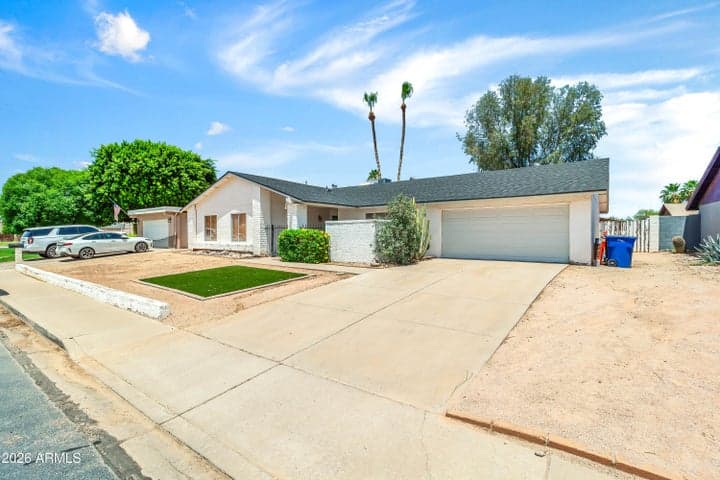 752 W POSADA Avenue, Mesa, AZ