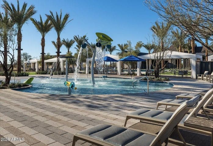 2122 W ROWEL Road, Phoenix, AZ
