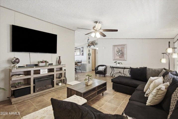 300 W LOWER BUCKEYE Road #14, Avondale, AZ