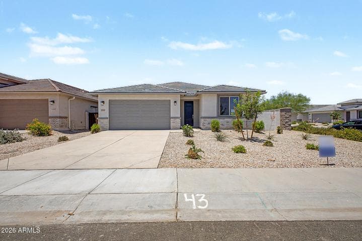 31564 N SINGING MEADOW Lane, San Tan Valley, AZ