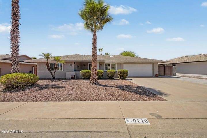 9220 W PINERIDGE Drive, Sun City, AZ