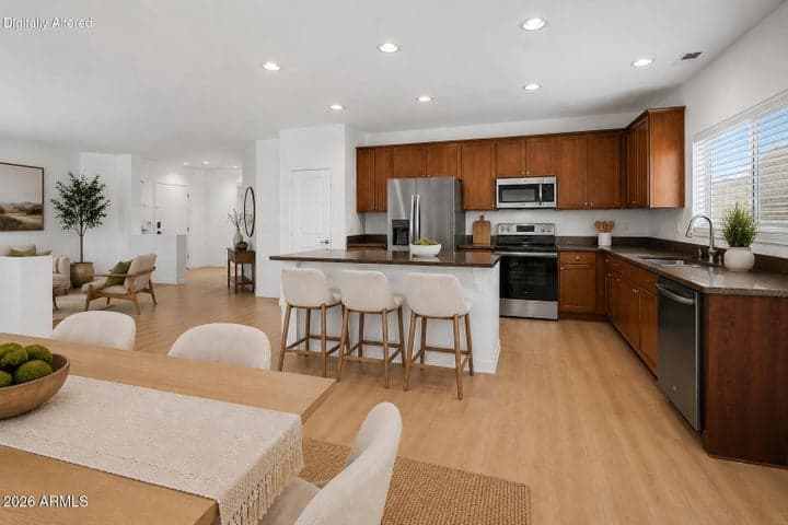 25534 W BURGESS Lane, Buckeye, AZ