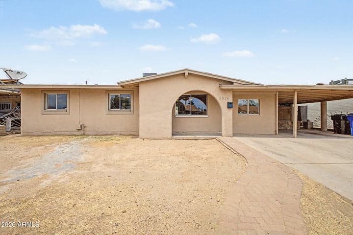 5536 W LA REATA Avenue, Phoenix, AZ
