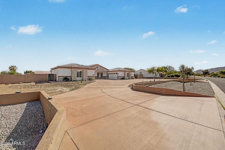 19821 W whitton Avenue, Buckeye, AZ