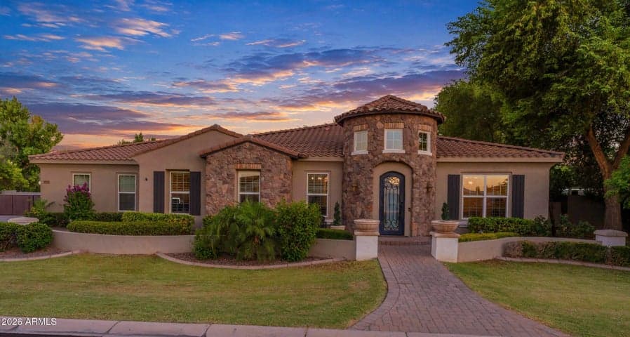 4339 E ESTRELLA Court, Gilbert, AZ