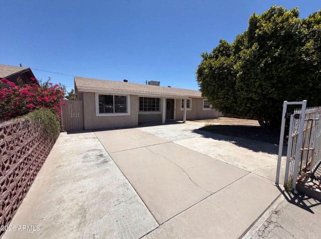 4505 W CLARENDON Avenue, Phoenix, AZ