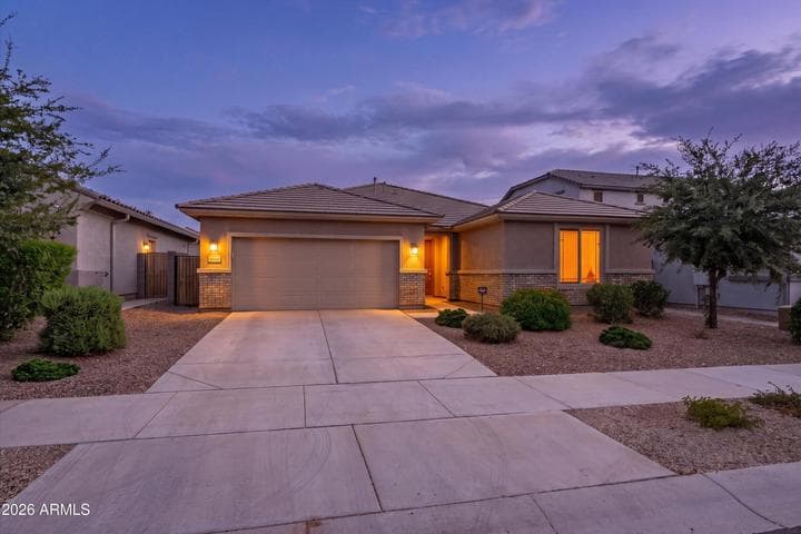 16860 W BUCKHORN Trail, Surprise, AZ