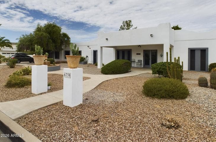 6739 E Sweetwater Avenue, Scottsdale, AZ