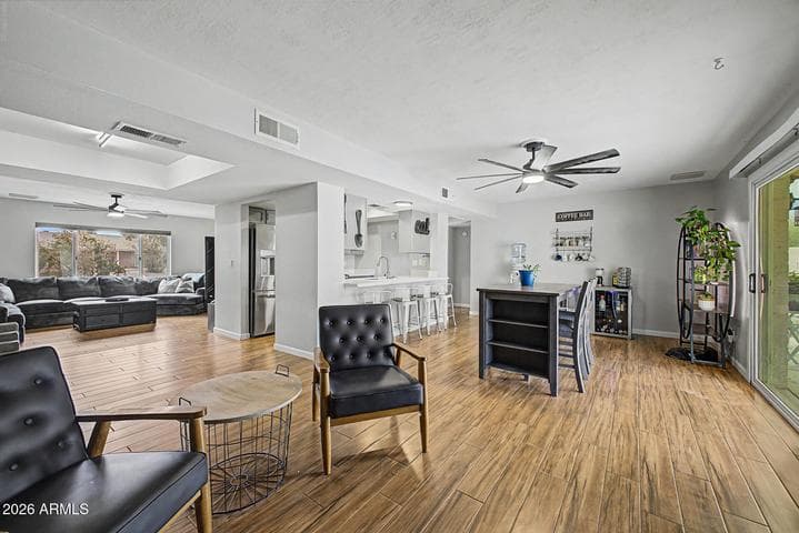 638 W PASEO Way, Tempe, AZ