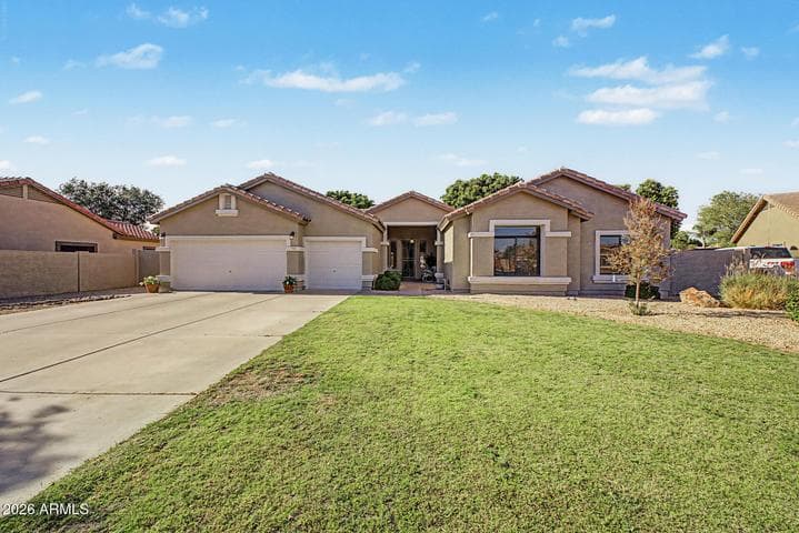 7318 W VILLA HERMOSA --, Glendale, AZ