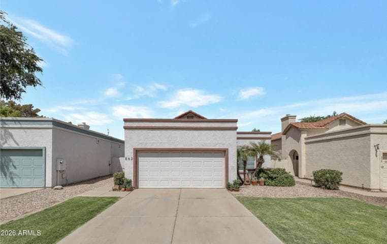 562 S DANYELL Drive, Chandler, AZ