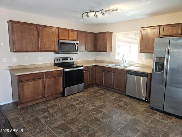 17936 N LETTERE Circle, Maricopa, AZ
