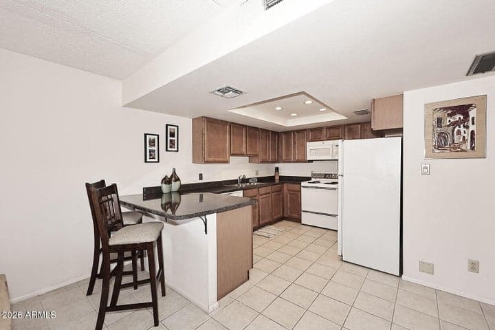 7910 E CAMELBACK Road #310, Scottsdale, AZ