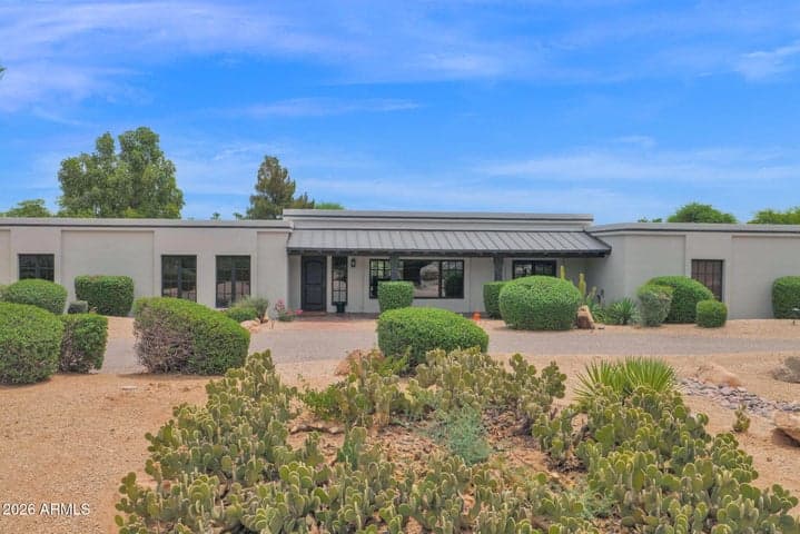 6433 E BADGETT Lane, Paradise Valley, AZ
