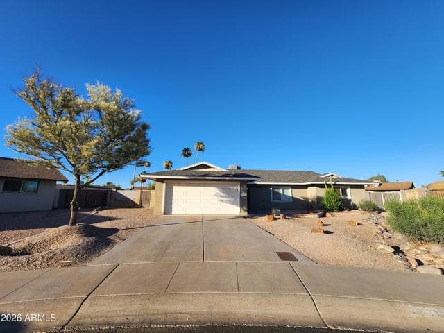 1116 E REDFIELD Road, Tempe, AZ