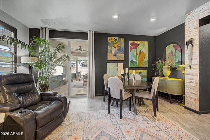 18514 W THISTLE LANDING Drive, Goodyear, AZ