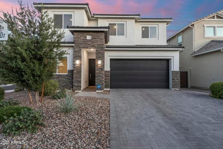 5131 E VILLAGE Drive, Scottsdale, AZ