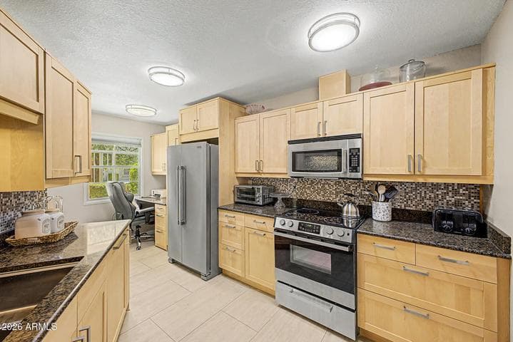 10454 W PALMERAS Drive, Sun City, AZ