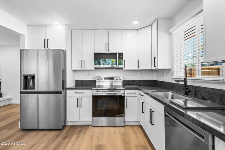 3518 E Montecito Avenue #2, Phoenix, AZ