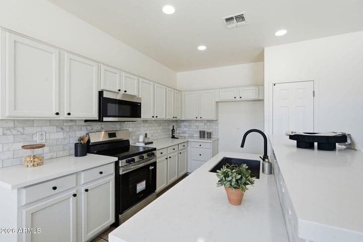 437 S 163RD Lane, Goodyear, AZ