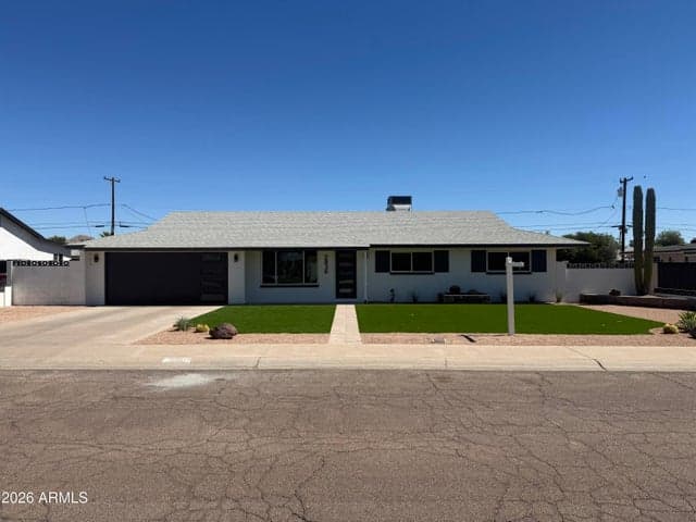 2836 E YUCCA Street, Phoenix, AZ