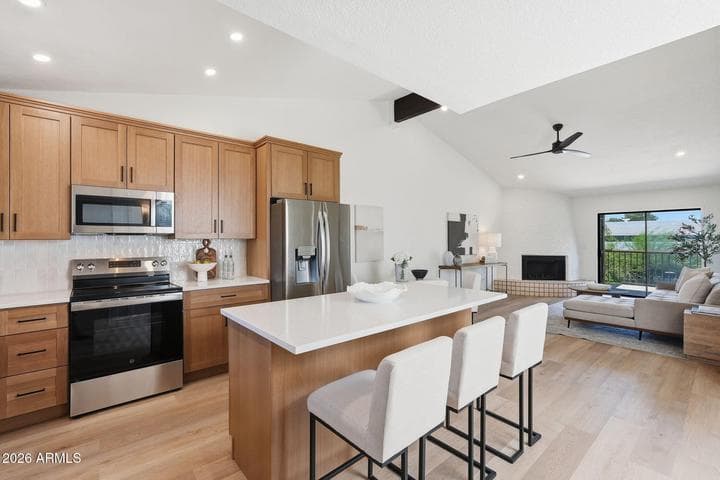 8344 N 21ST Drive #I211, Phoenix, AZ