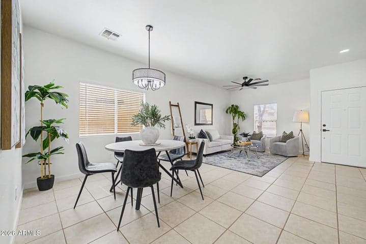 5241 W SHUMWAY FARM Road, Laveen, AZ